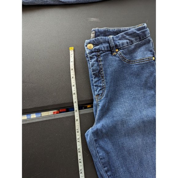 Chico's Womens So Slimming Mid Rise Medium Wash Denim Blue Jeans Size 5/6 Casual - Picture 8 of 12